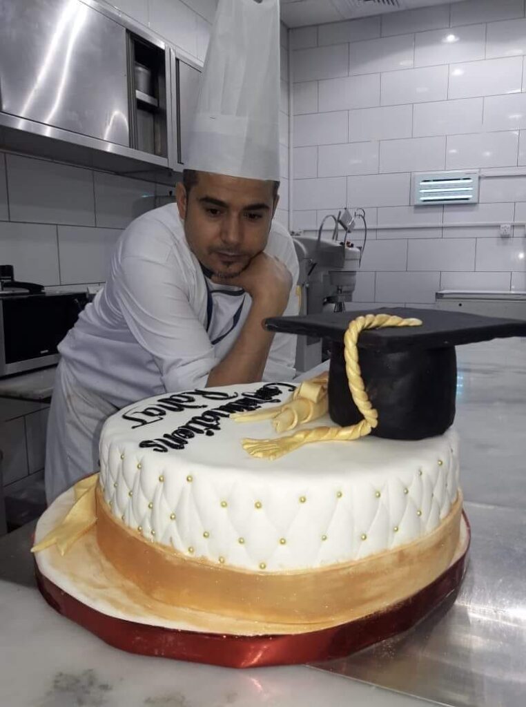 PÂTISSERIE ROYAL CAKE